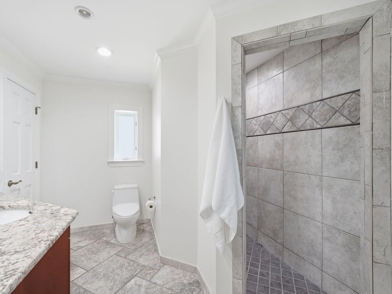 5400 PALI WAY — photo 64