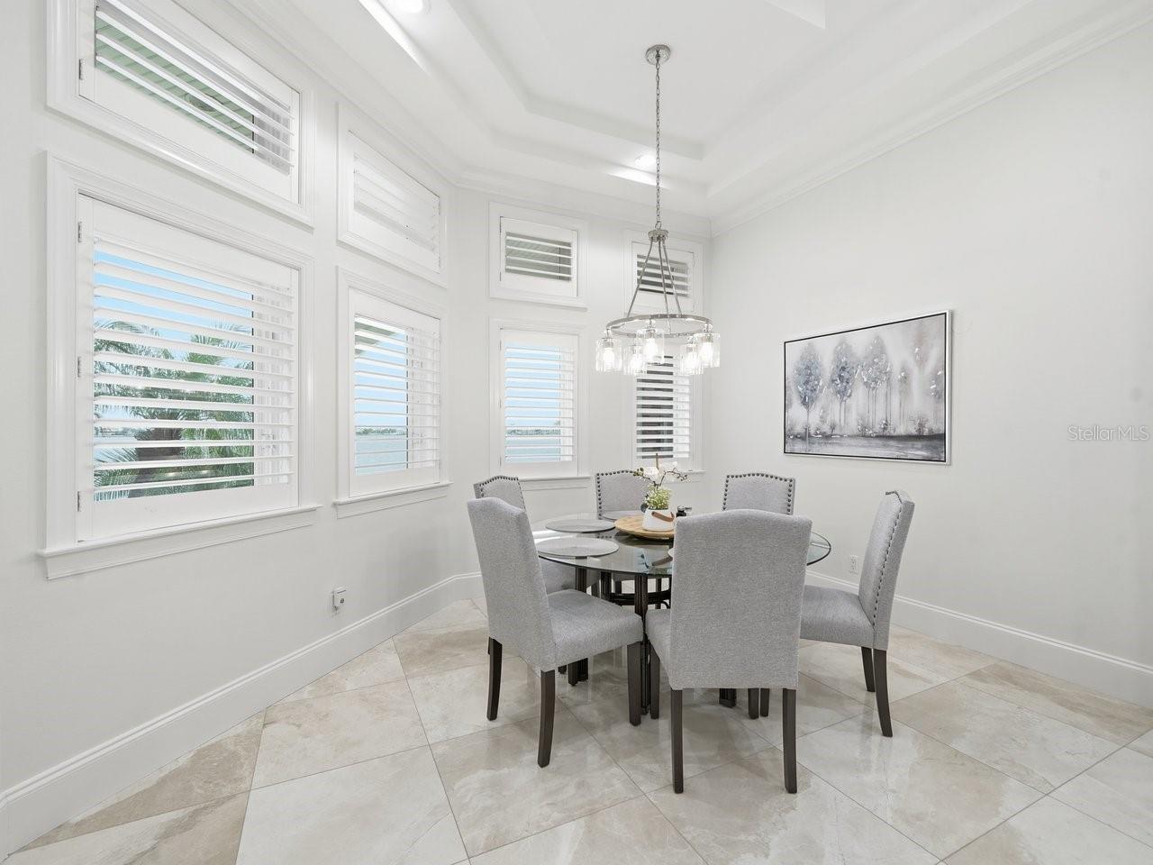 5400 PALI WAY — photo 19