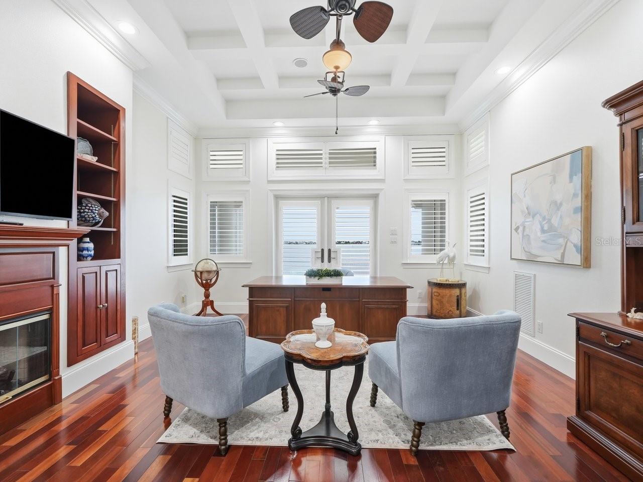 5400 PALI WAY — photo 35