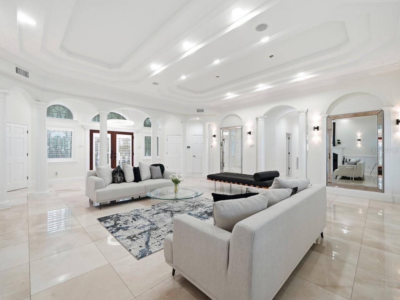 5400 PALI WAY — photo 10