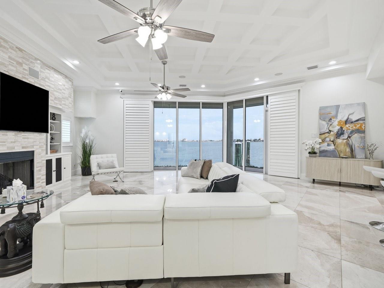 5400 PALI WAY — photo 14