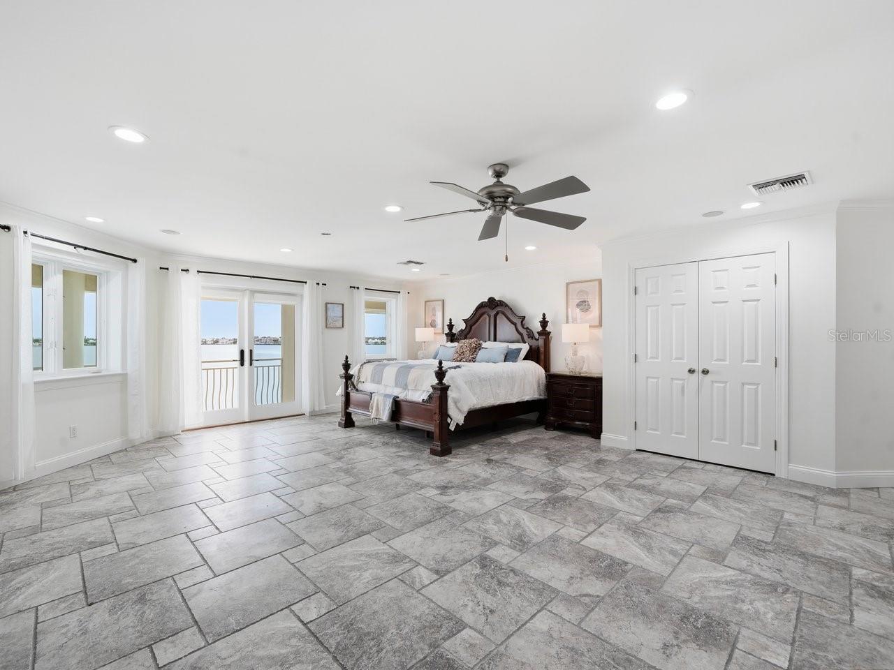 5400 PALI WAY — photo 62