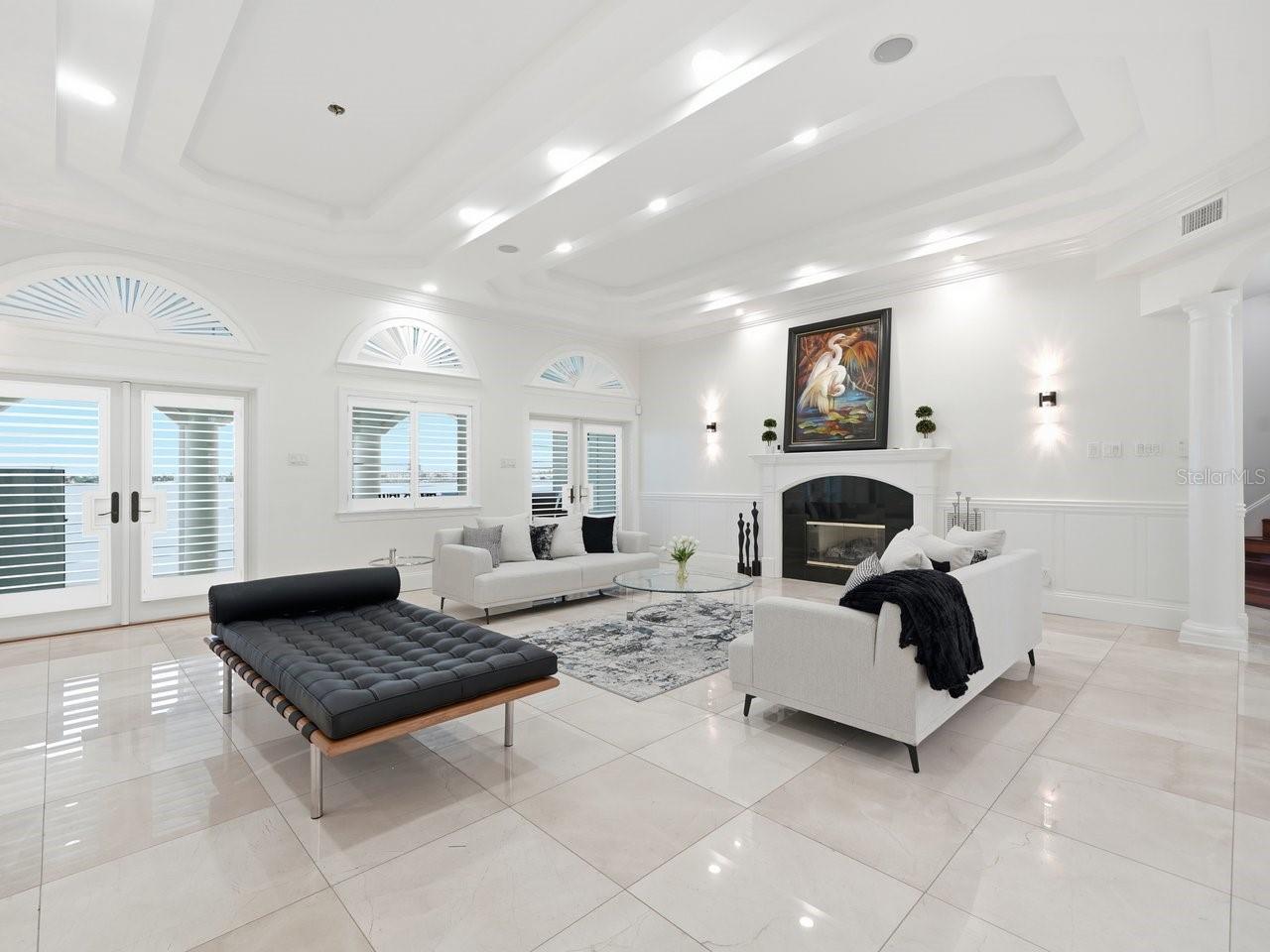 5400 PALI WAY — photo 9