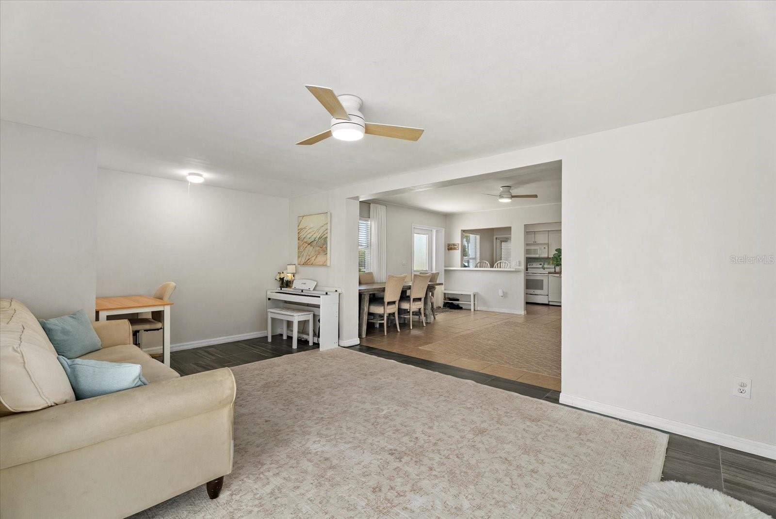 6315 JORDAN ST — photo 9
