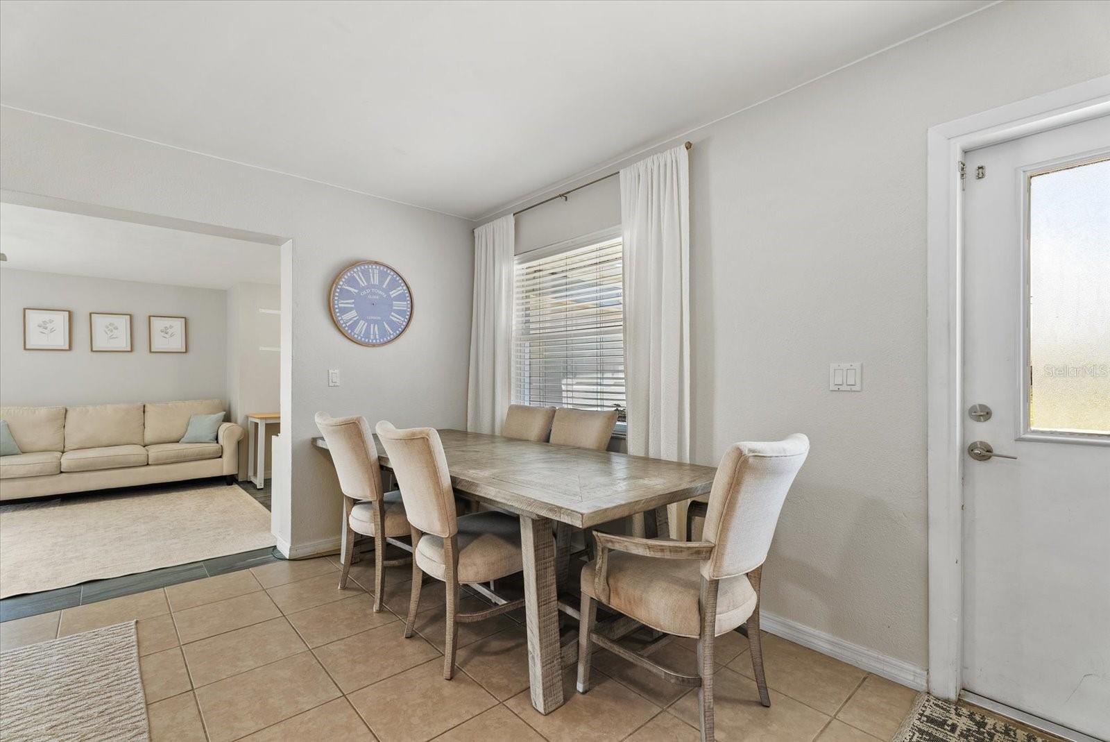 6315 JORDAN ST — photo 16