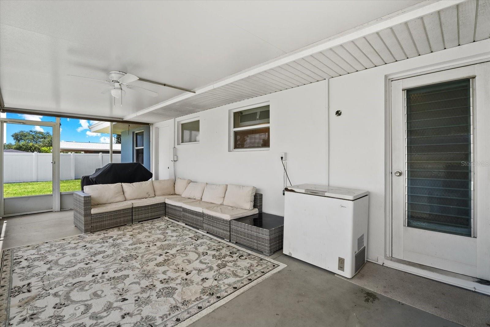 6315 JORDAN ST — photo 25