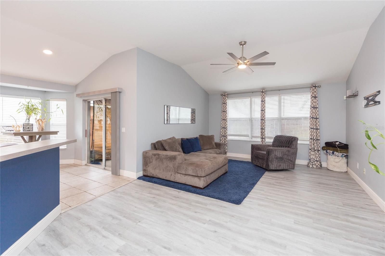 11706 PURE PEBBLE DR — photo 12