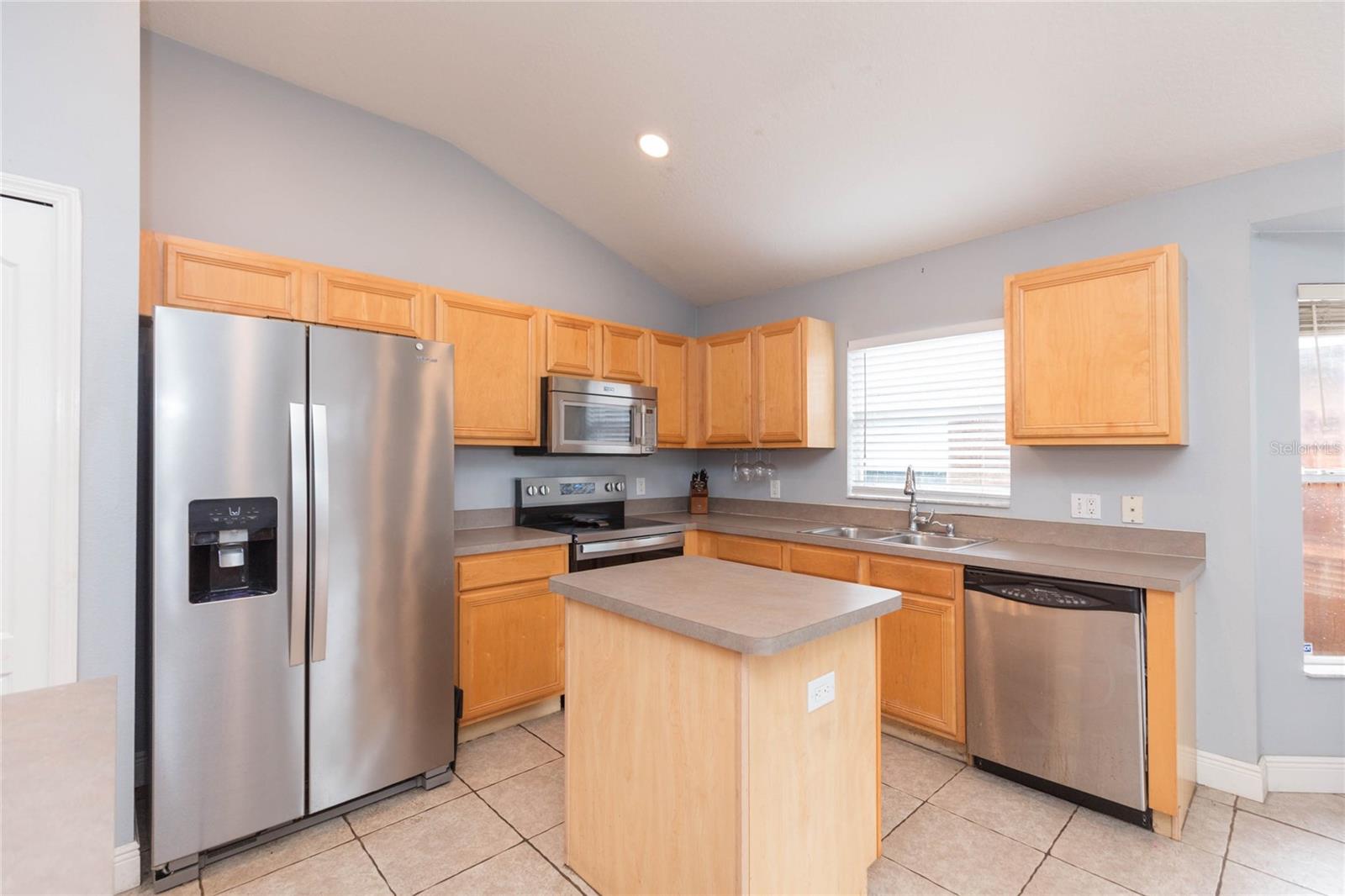 11706 PURE PEBBLE DR — photo 6
