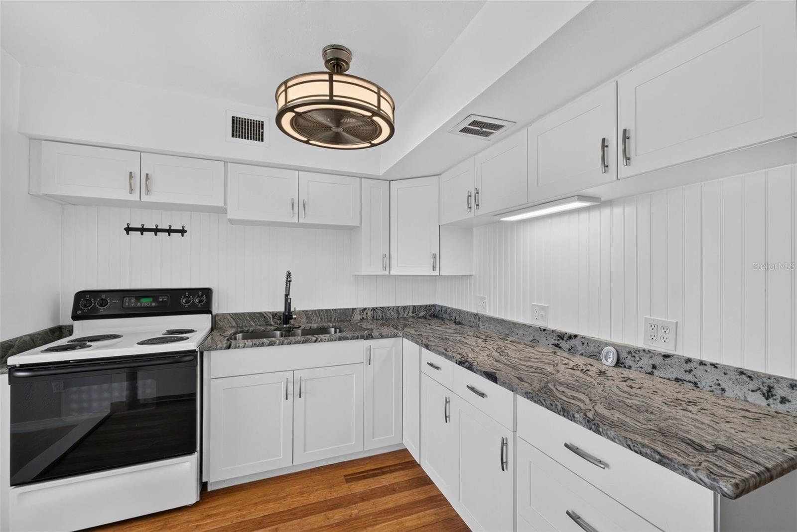 2433 BRAZILIA DR #49 — photo 4