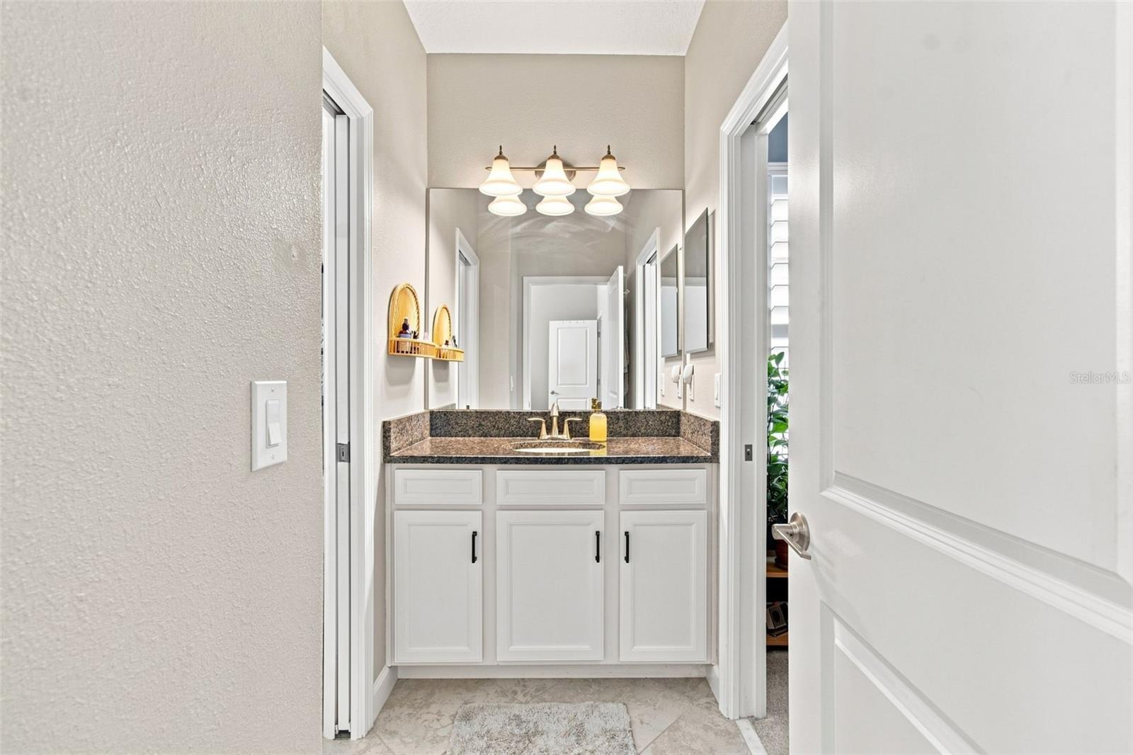 18611 NOBLE CASPIAN DR — photo 34