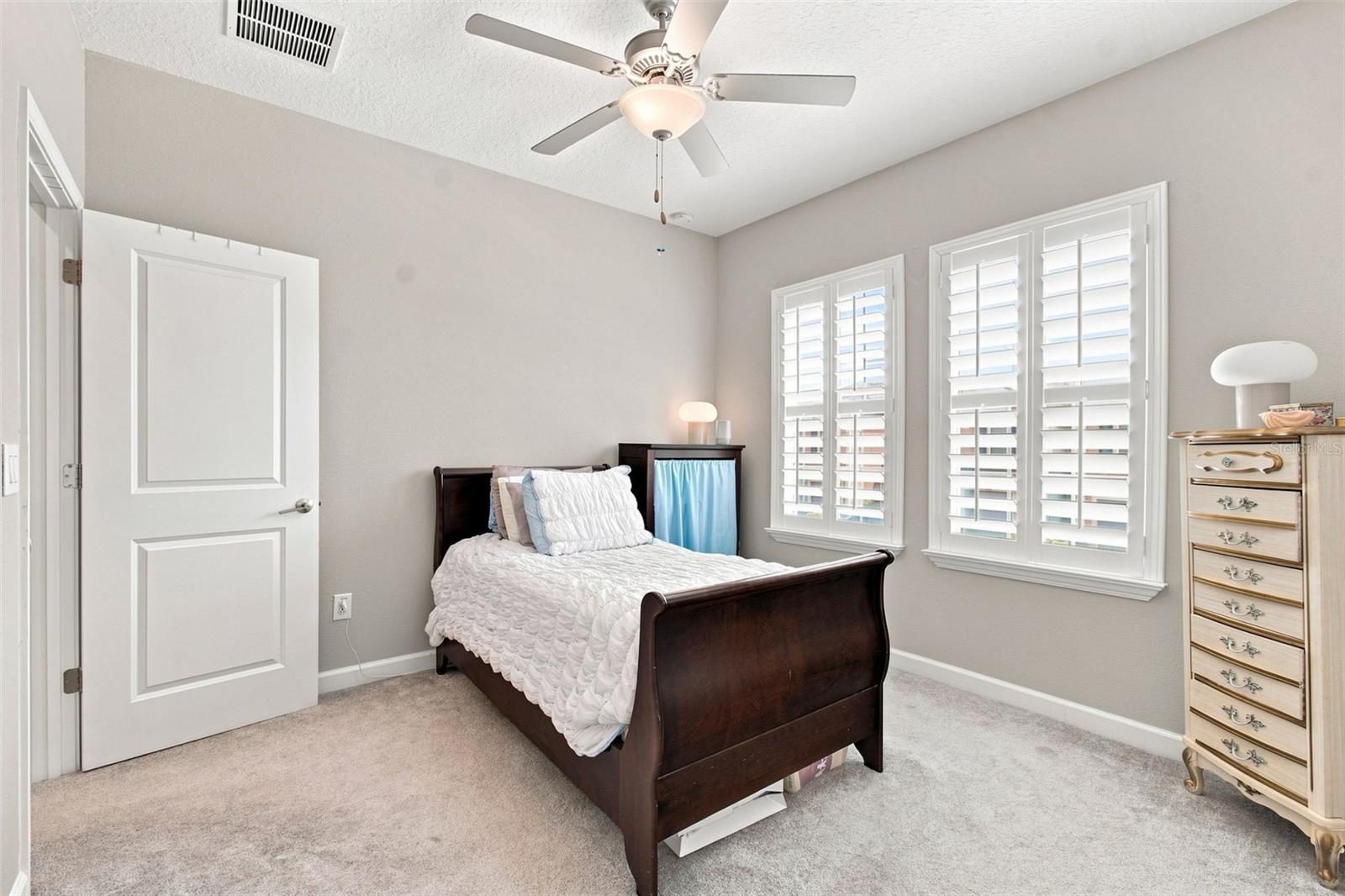 18611 NOBLE CASPIAN DR — photo 31