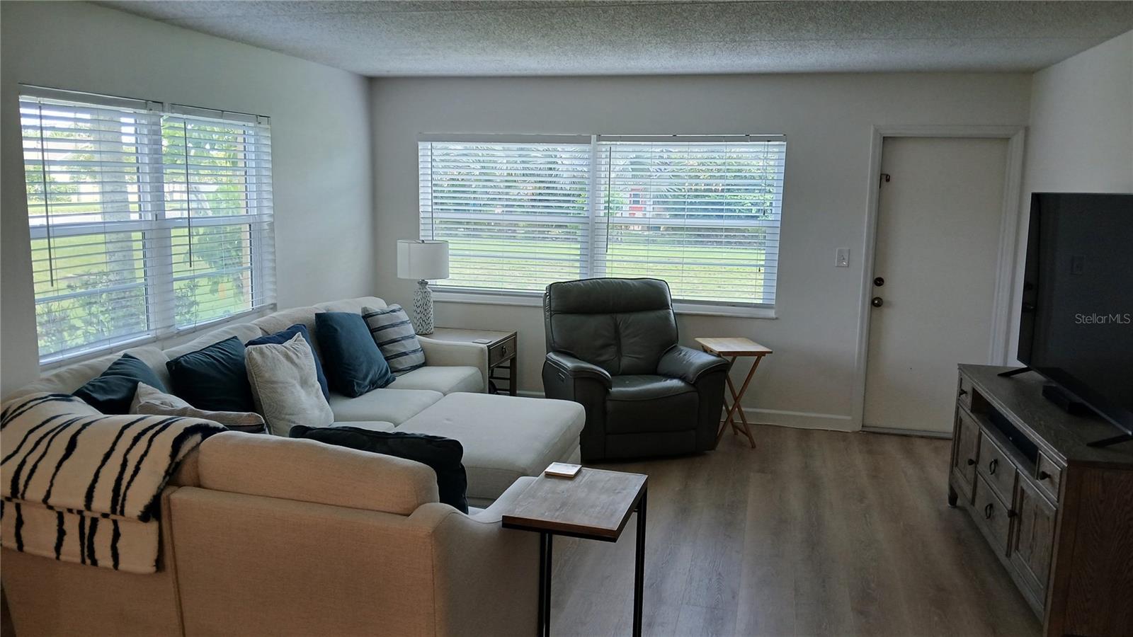 12300 PARK BLVD #101 — photo 8