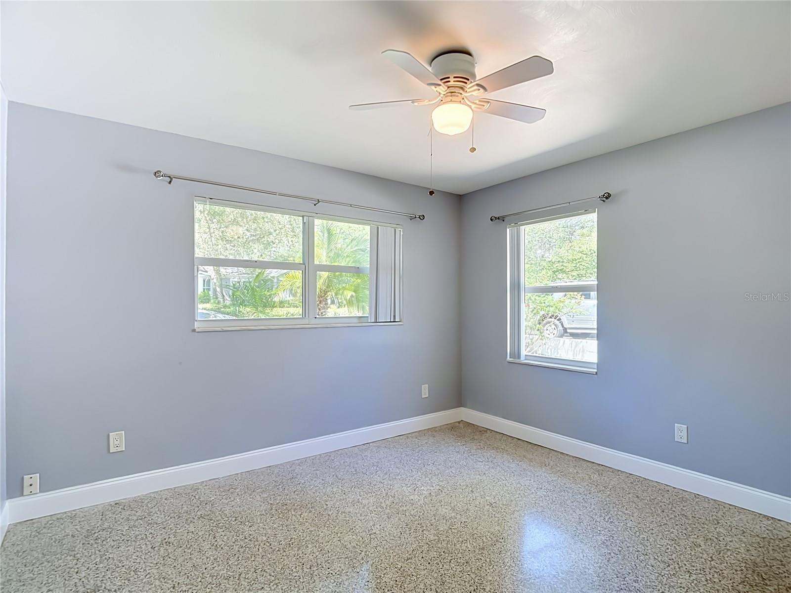 3022 W FAIR OAKS AVE — photo 7