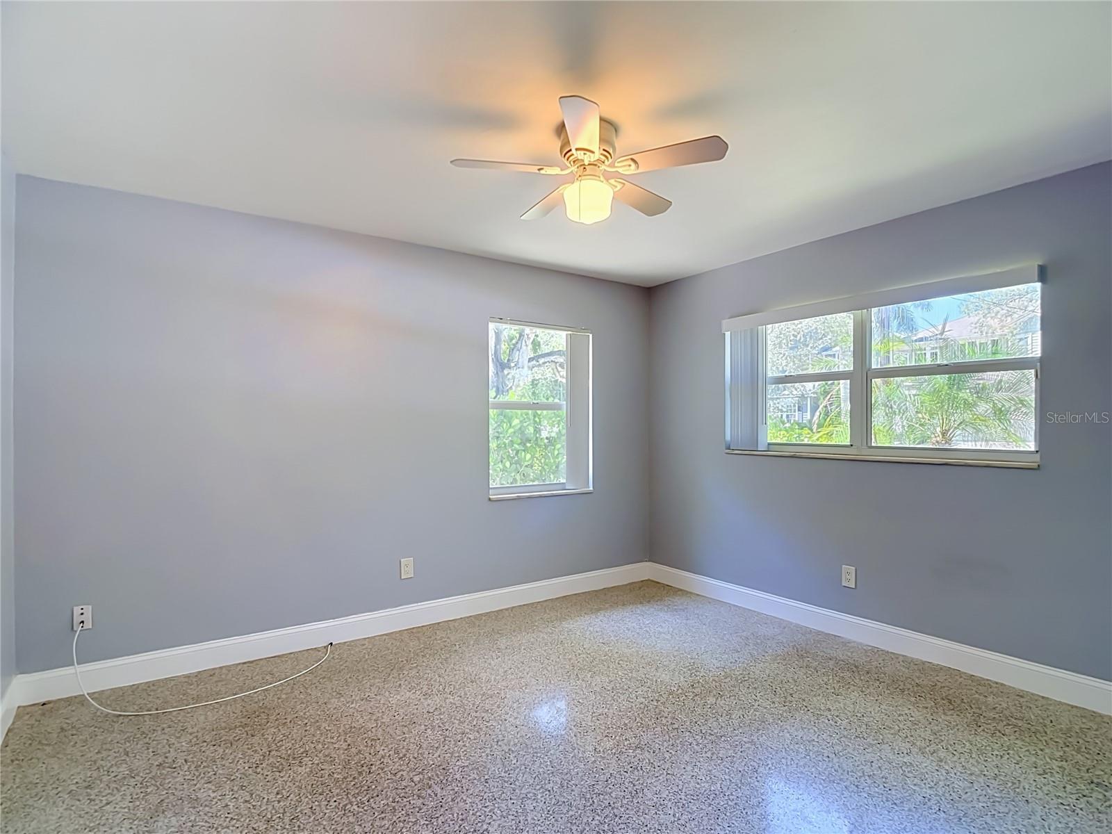 3022 W FAIR OAKS AVE — photo 11