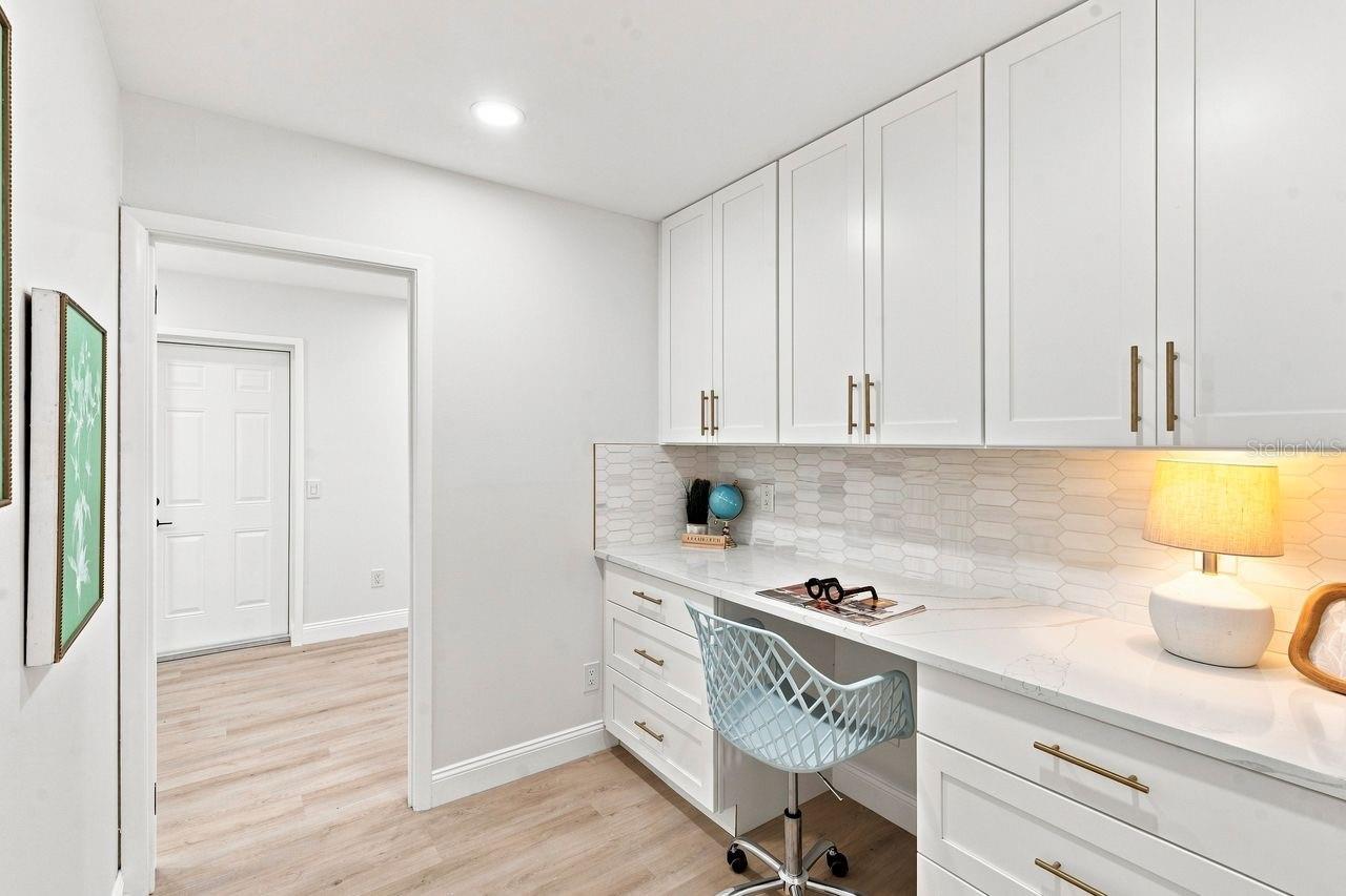 212 GIOTTO DR — photo 23