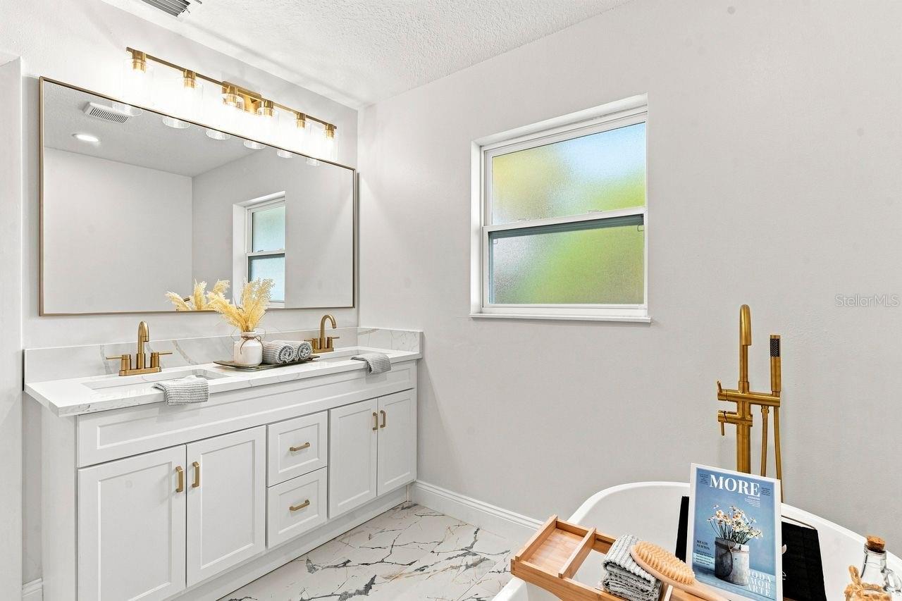 212 GIOTTO DR — photo 29
