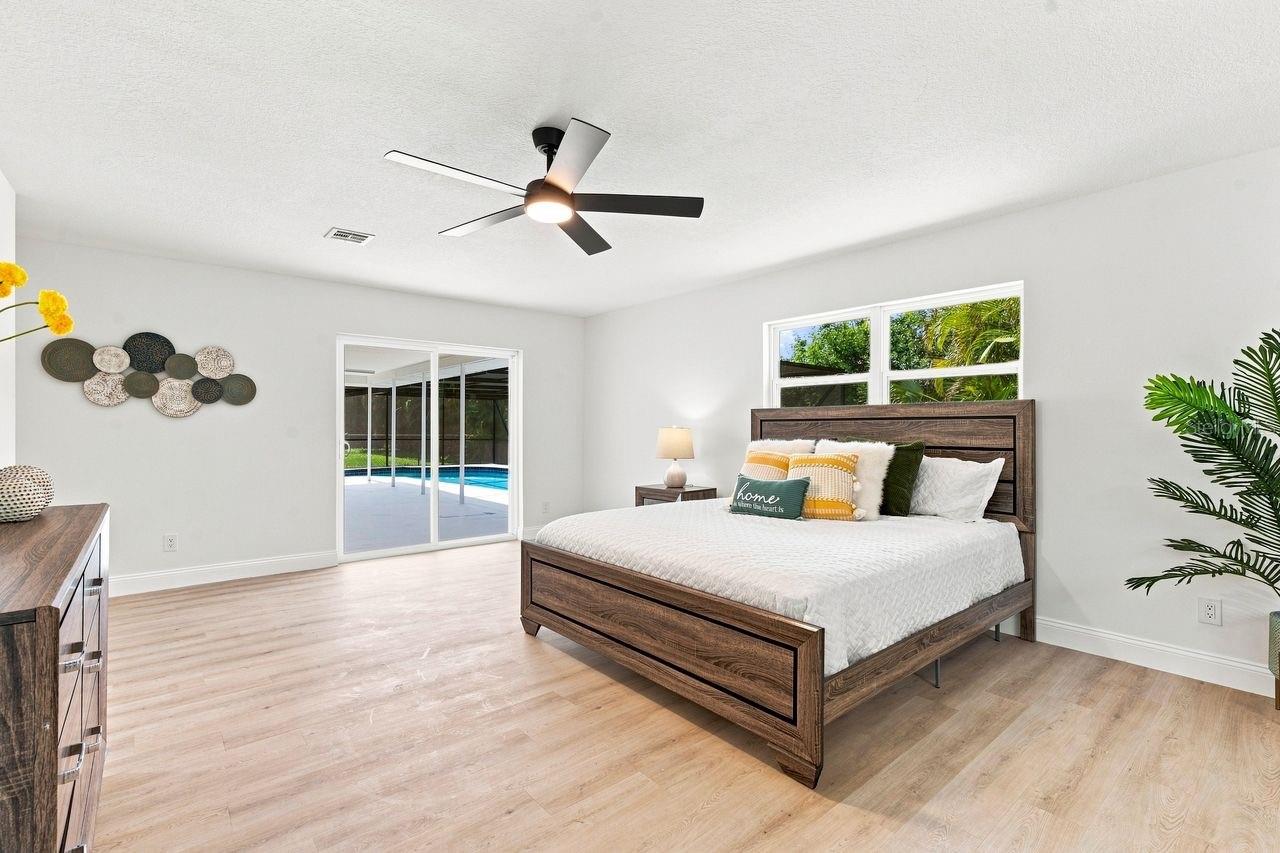 212 GIOTTO DR — photo 25