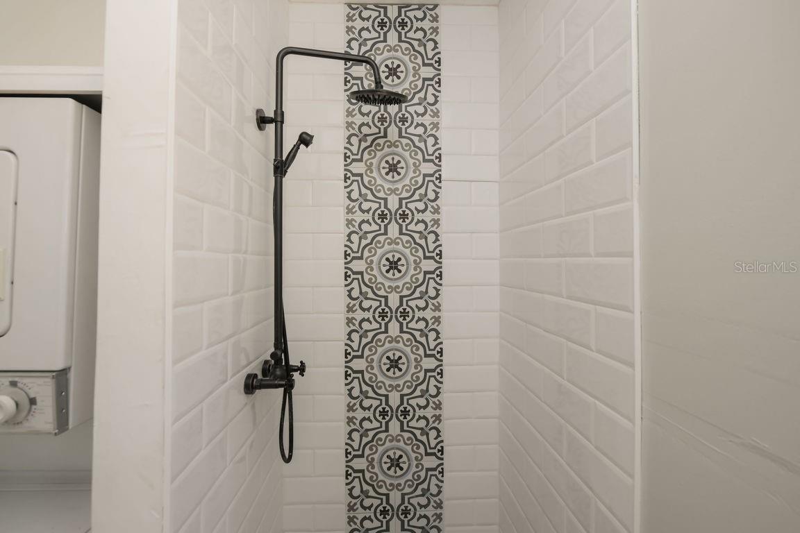 1230 35TH ST — photo 25