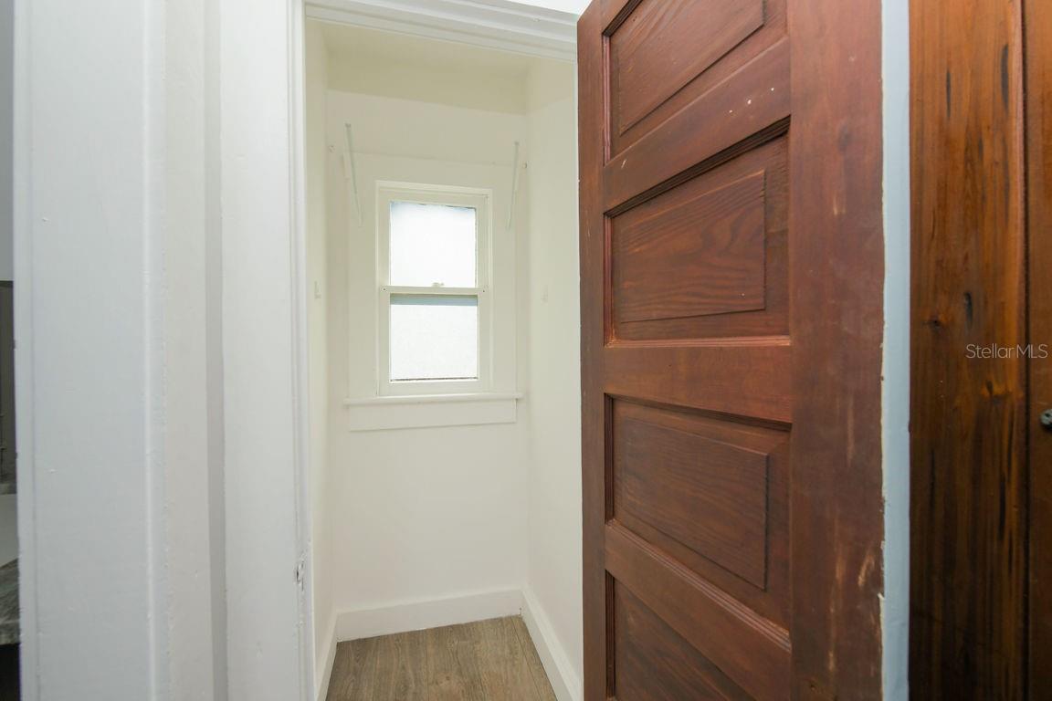 1230 35TH ST — photo 26