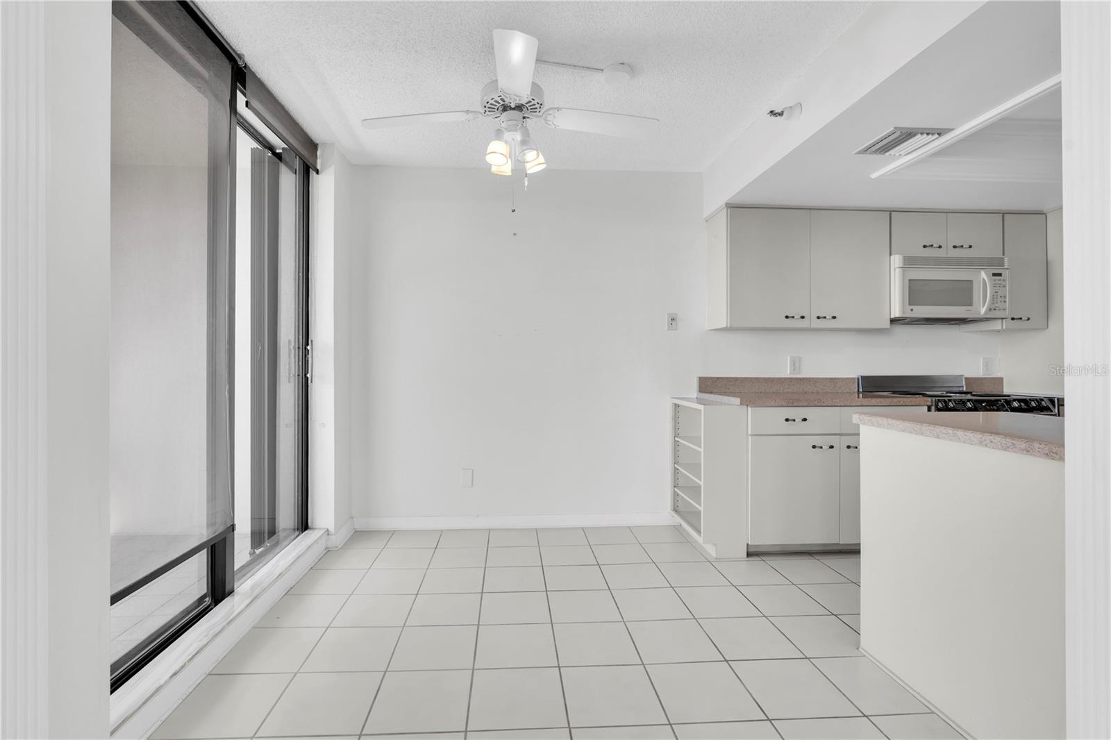 5950 PELICAN BAY PLZ S #601 — photo 10