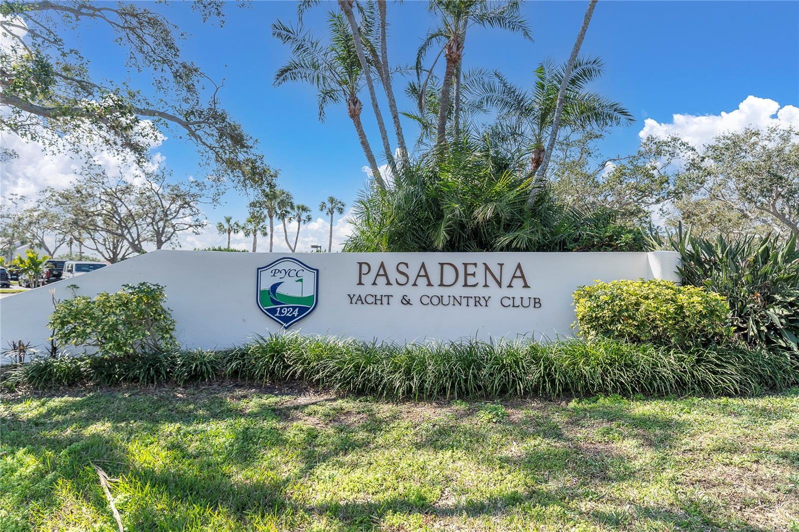 5950 PELICAN BAY PLZ S #601 — photo 33