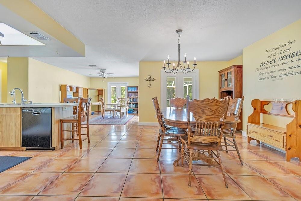 1788 PATRICIA AVE — photo 8