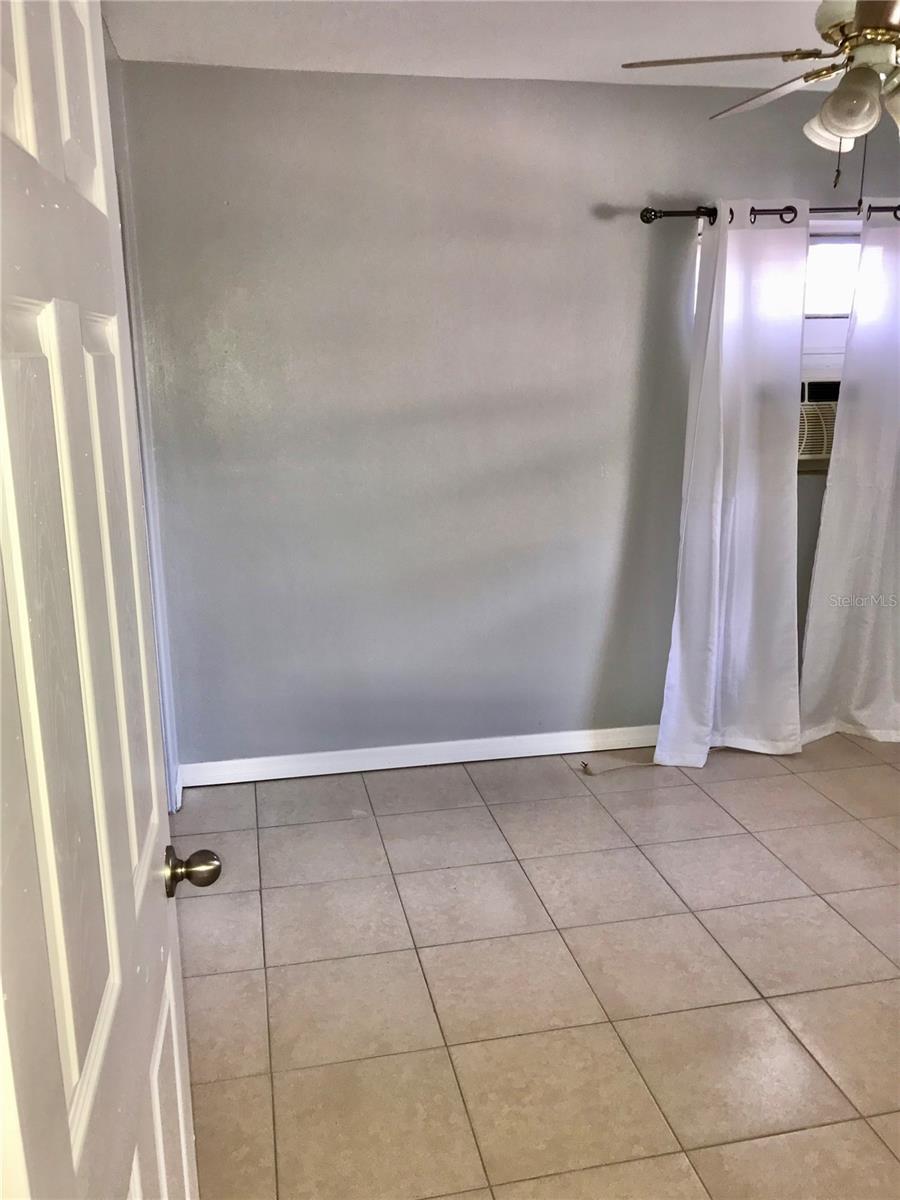 522 FLORIDA AVE — photo 37