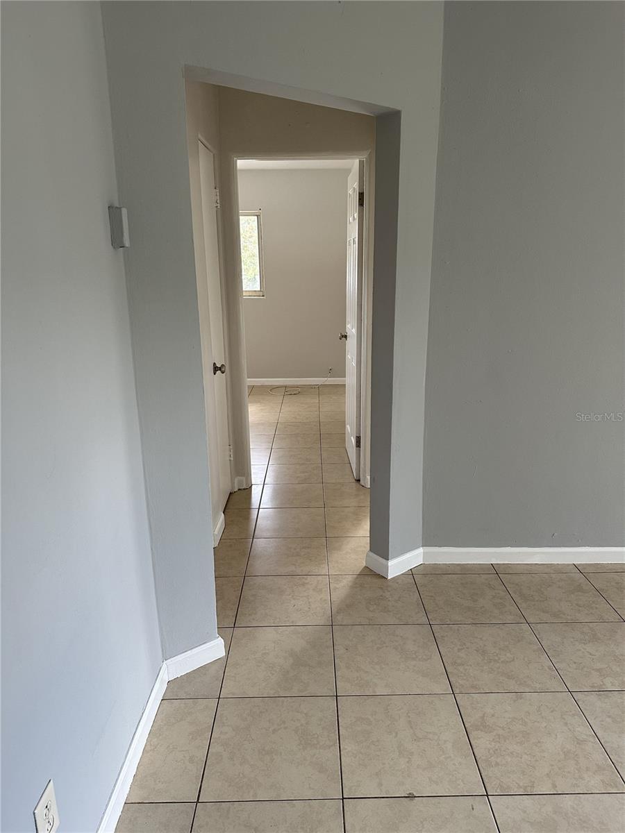 522 FLORIDA AVE — photo 32