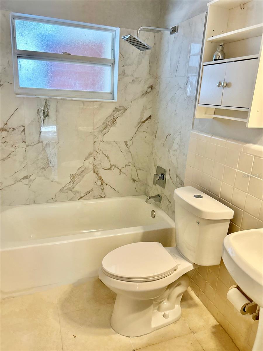 522 FLORIDA AVE — photo 33