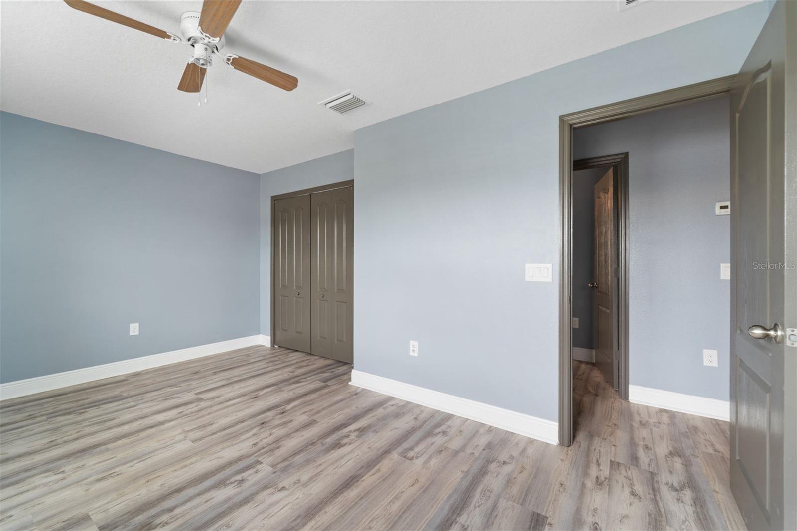 11006 TAHITI ISLE LN — photo 27