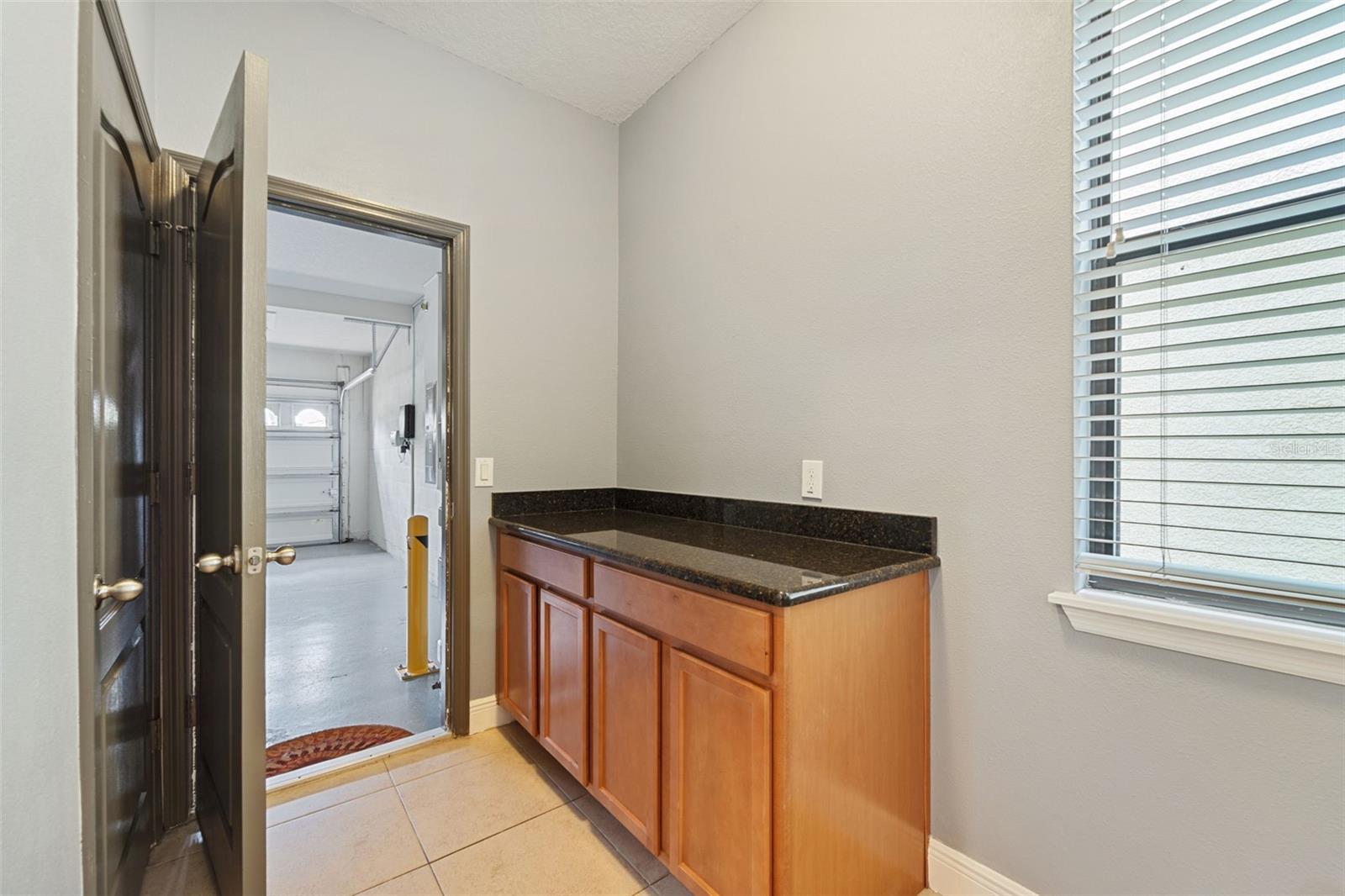 11006 TAHITI ISLE LN — photo 14