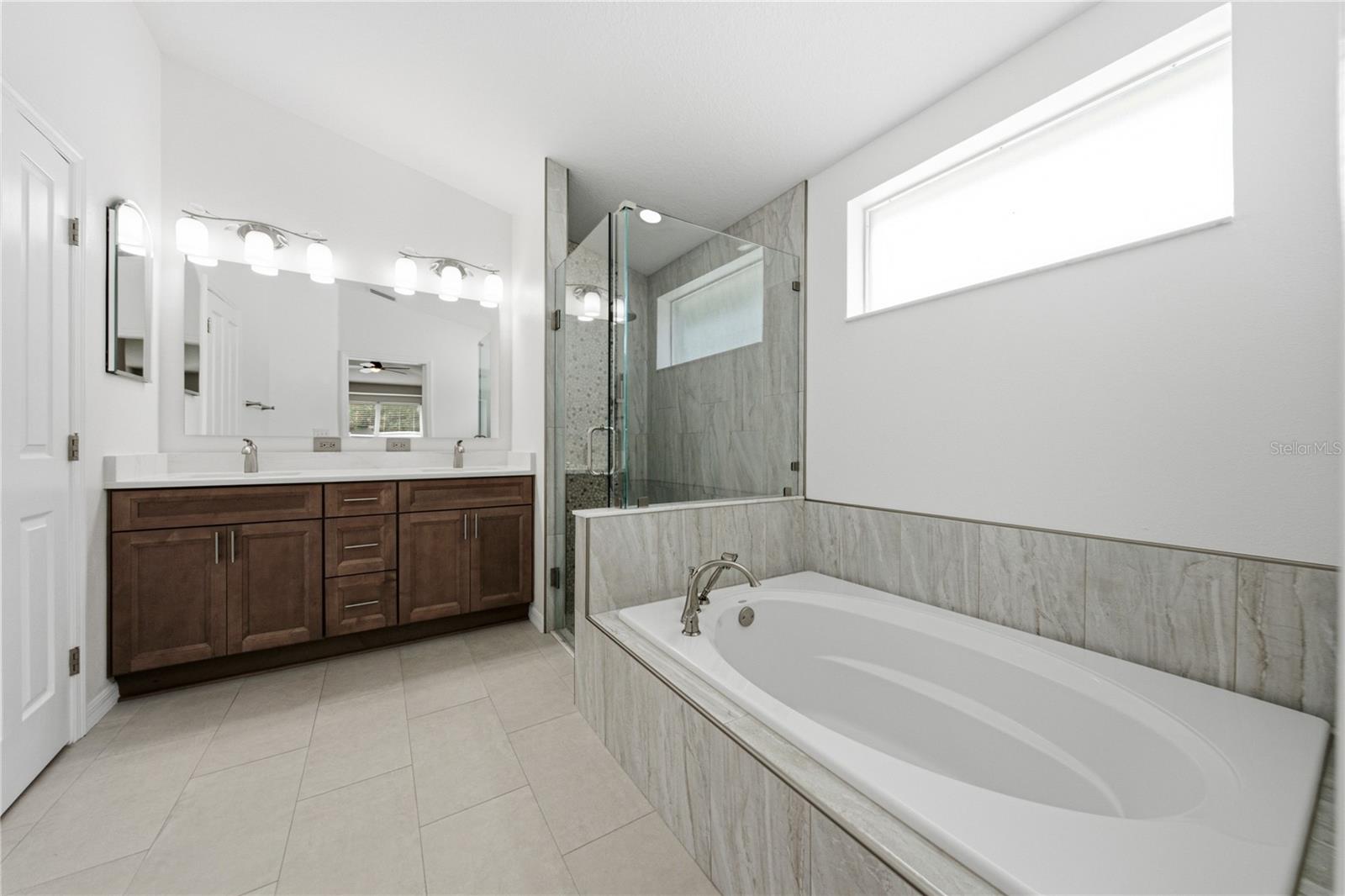 34455 CLIFFCREEK CT — photo 52
