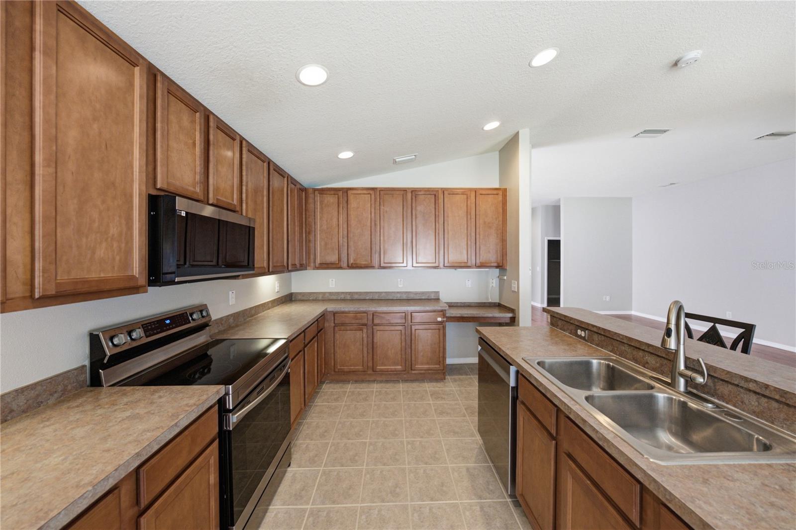 34455 CLIFFCREEK CT — photo 38