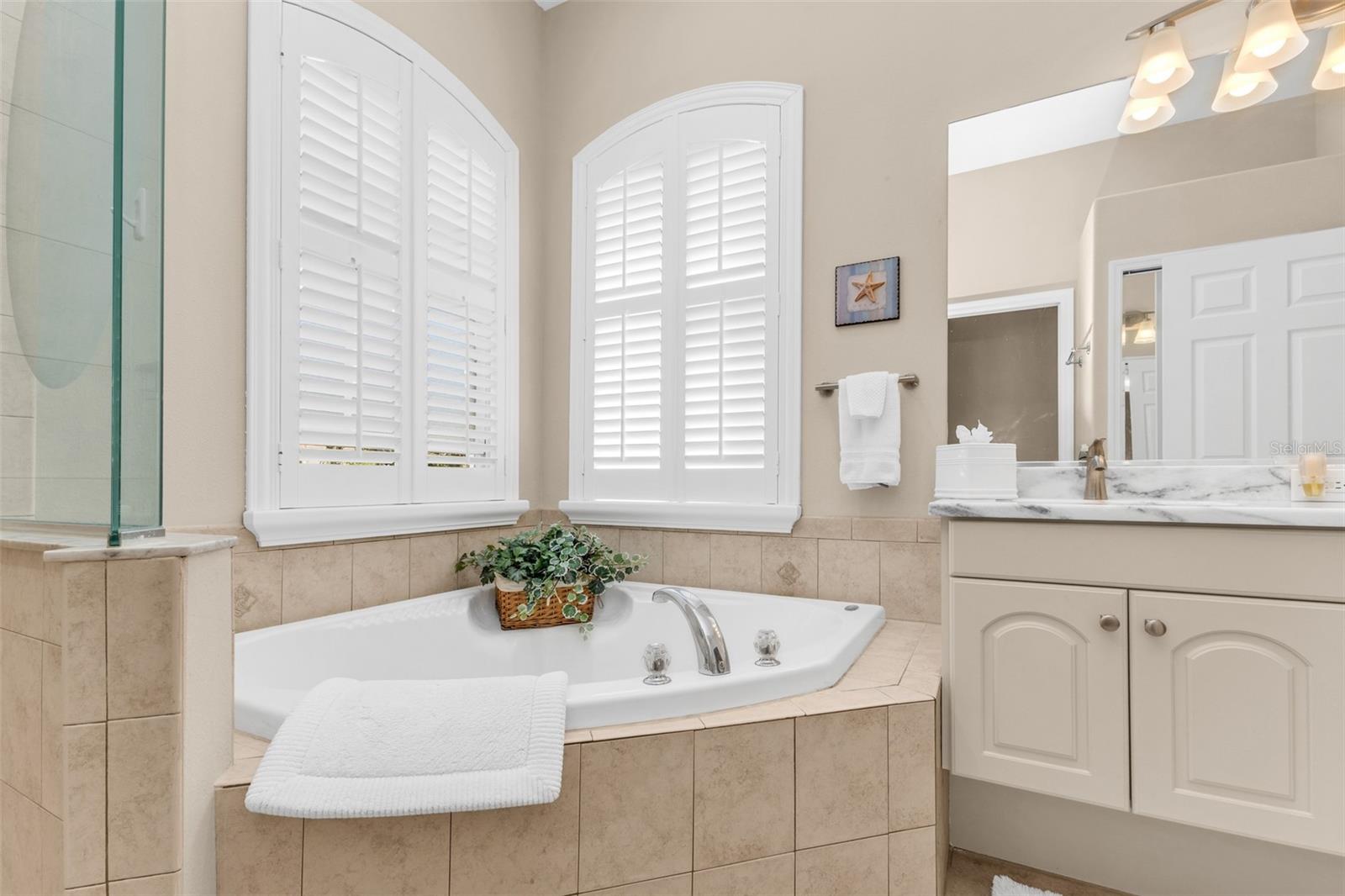 2450 SILVER PALM RD — photo 24
