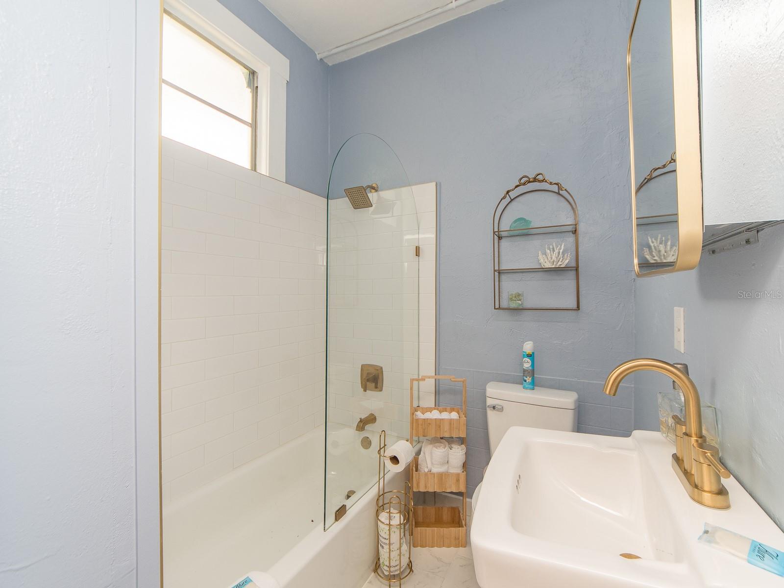 2938 BEACH BLVD S — photo 9