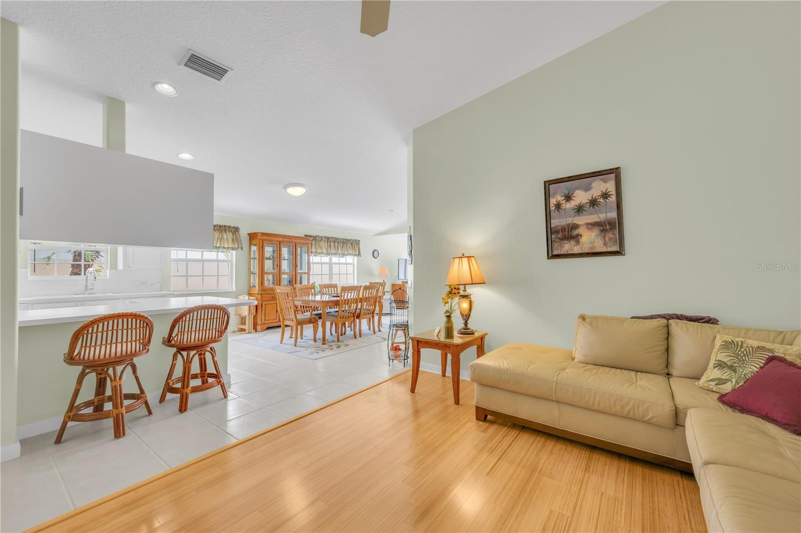 8012 CAMMINARE DR — photo 16