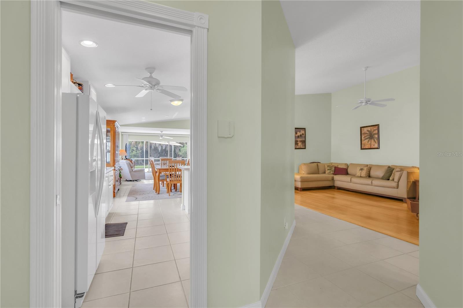 8012 CAMMINARE DR — photo 13