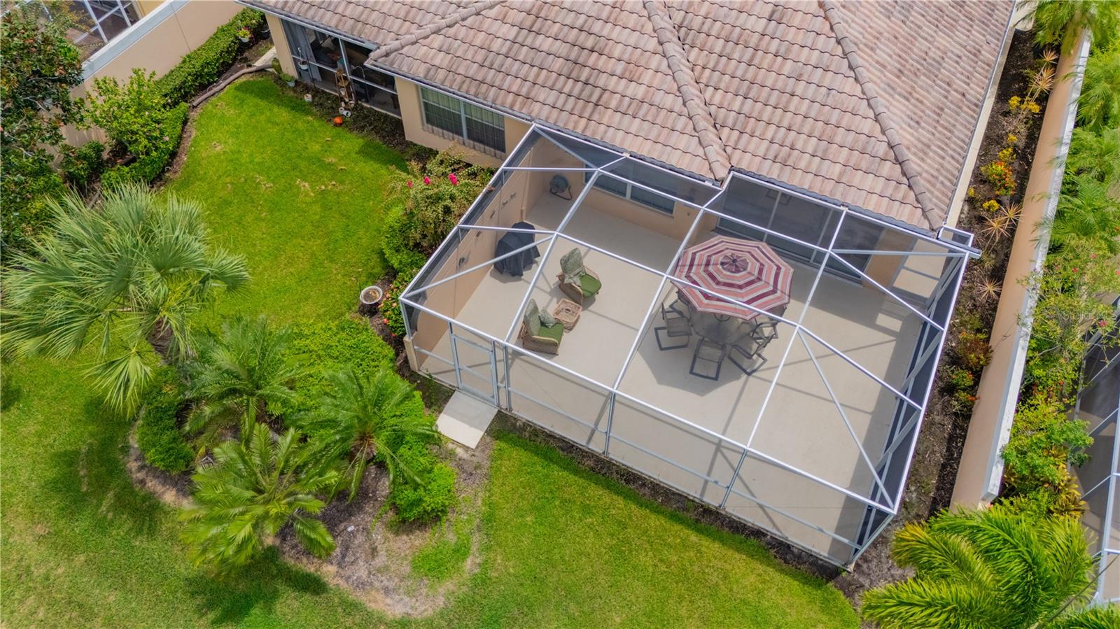 8012 CAMMINARE DR — photo 7