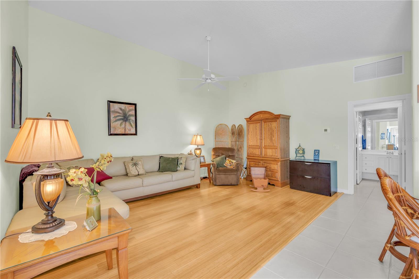 8012 CAMMINARE DR — photo 15