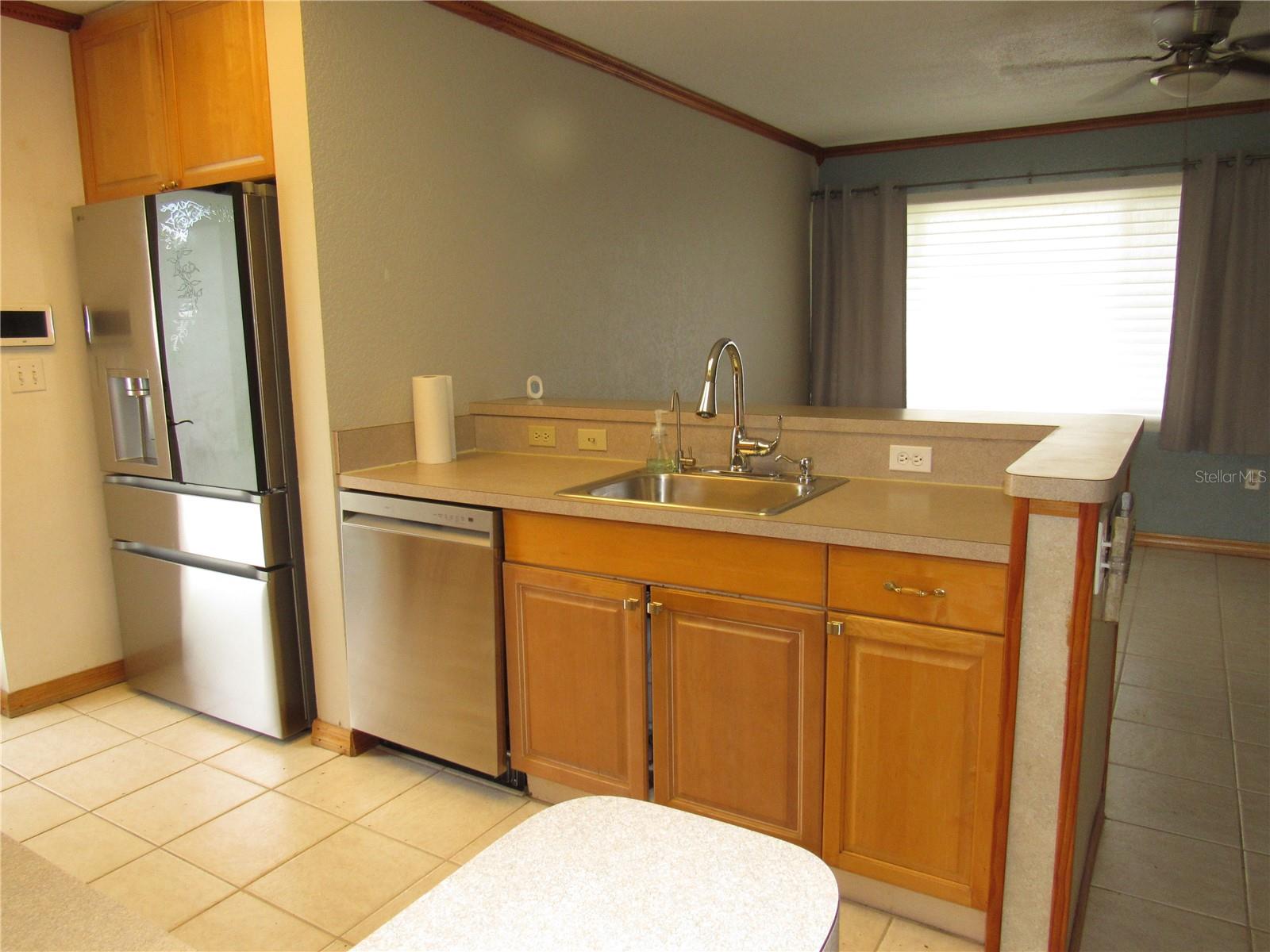 6273 SOONER ST — photo 14