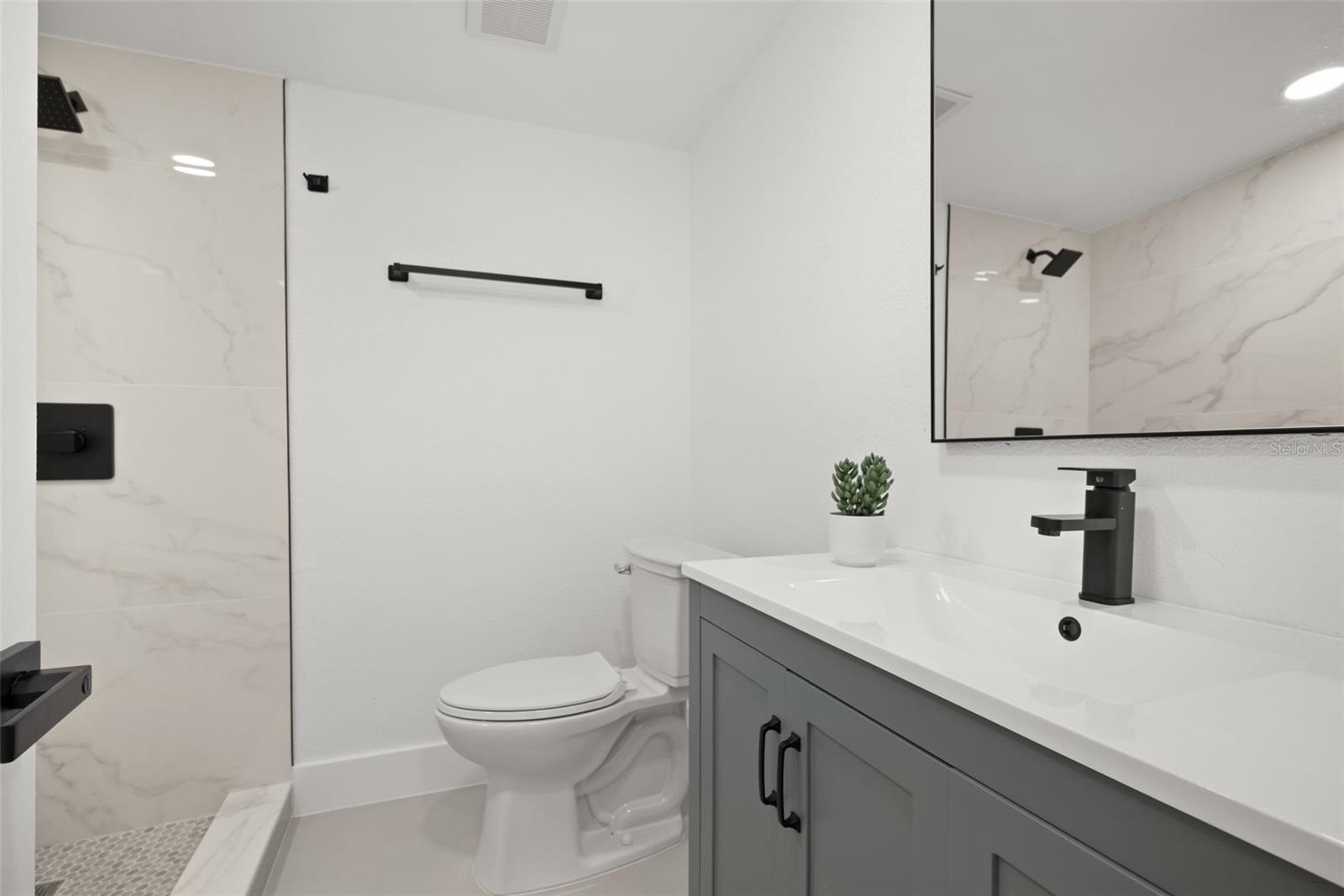 9596 GROVELAND ST — photo 13