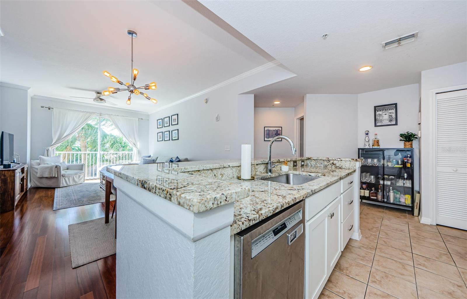 700 S HARBOUR ISLAND BLVD #404 — photo 3