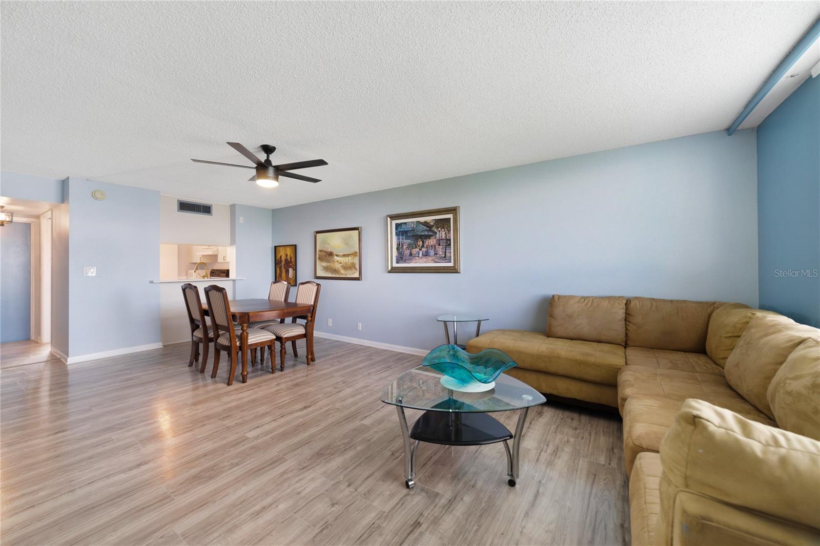 2617 COVE CAY DR #702 — photo 2