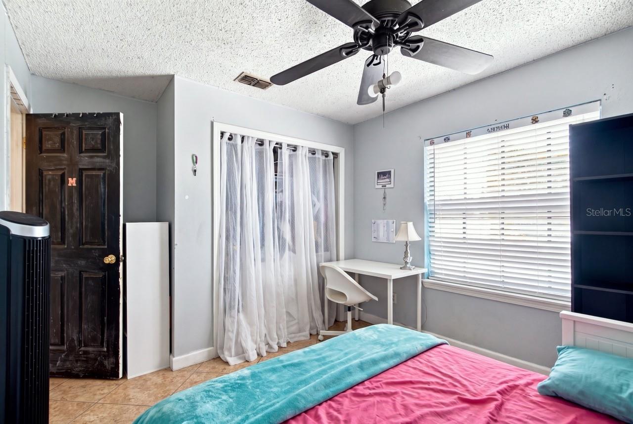 207 LIMONA RD — photo 27
