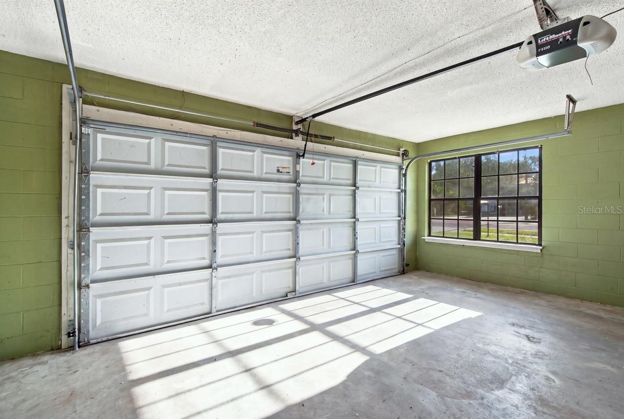 207 LIMONA RD — photo 36