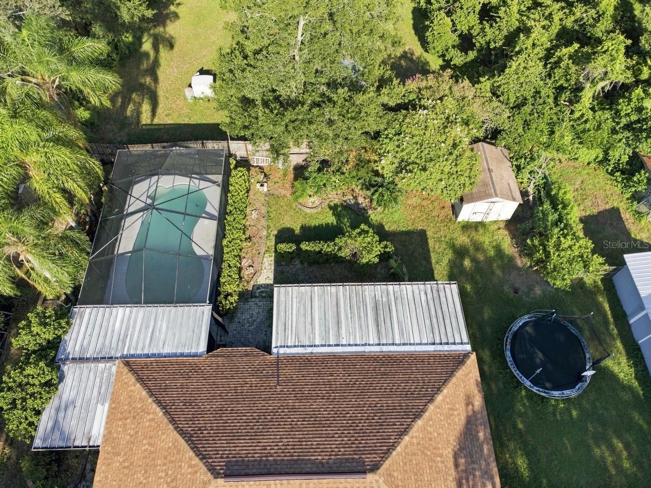207 LIMONA RD — photo 4