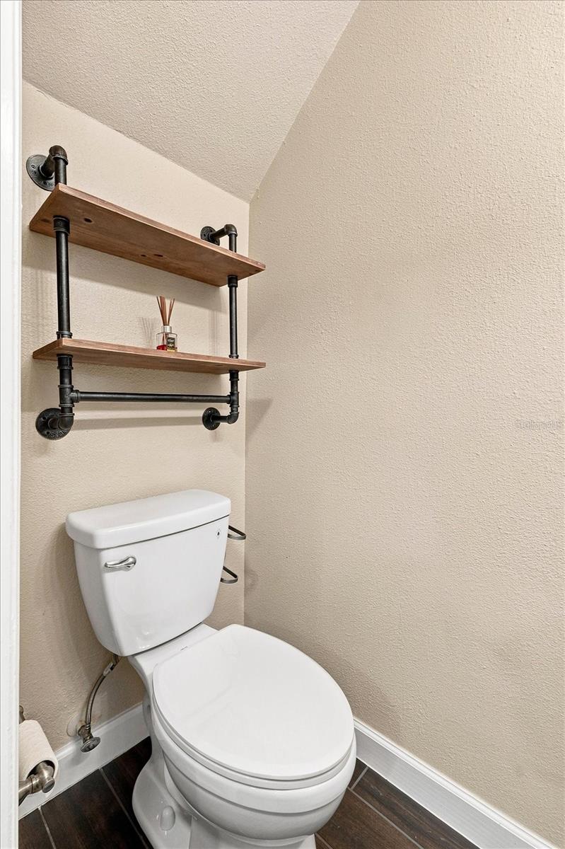 3324 LAUREL VIEW DR — photo 18
