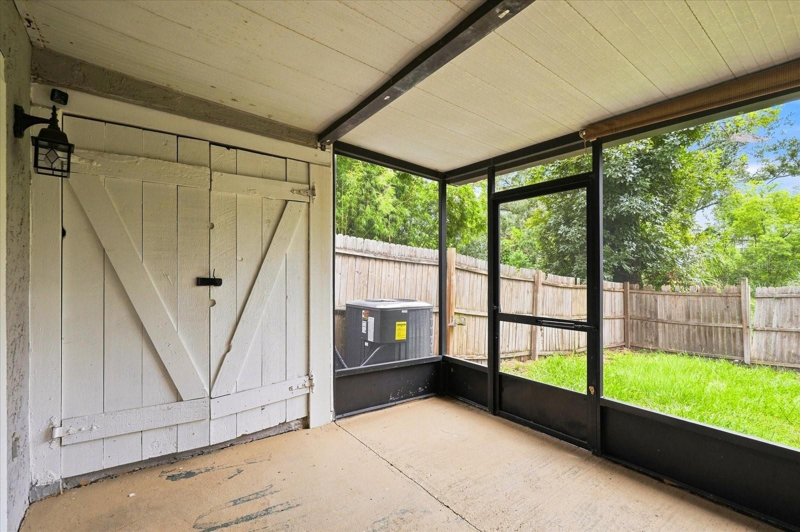 3324 LAUREL VIEW DR — photo 31