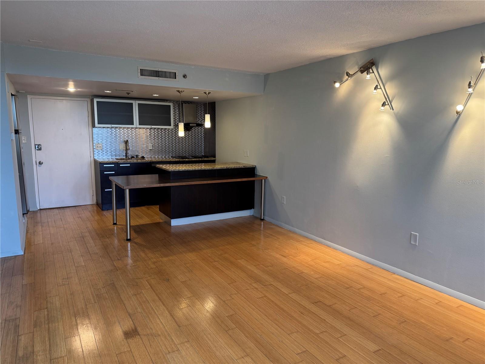 701 S MADISON AVE #312 — photo 8