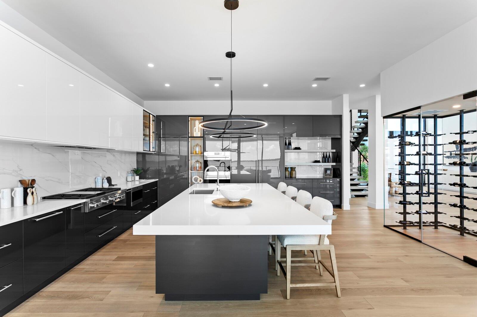 114 SANDS POINT DR — photo 14